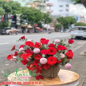Giỏ hoa