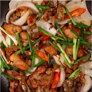 Ếch chiên nước mắm