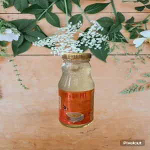 PYT NƯỚC YẾN SÀO HẠT SEN 180ML