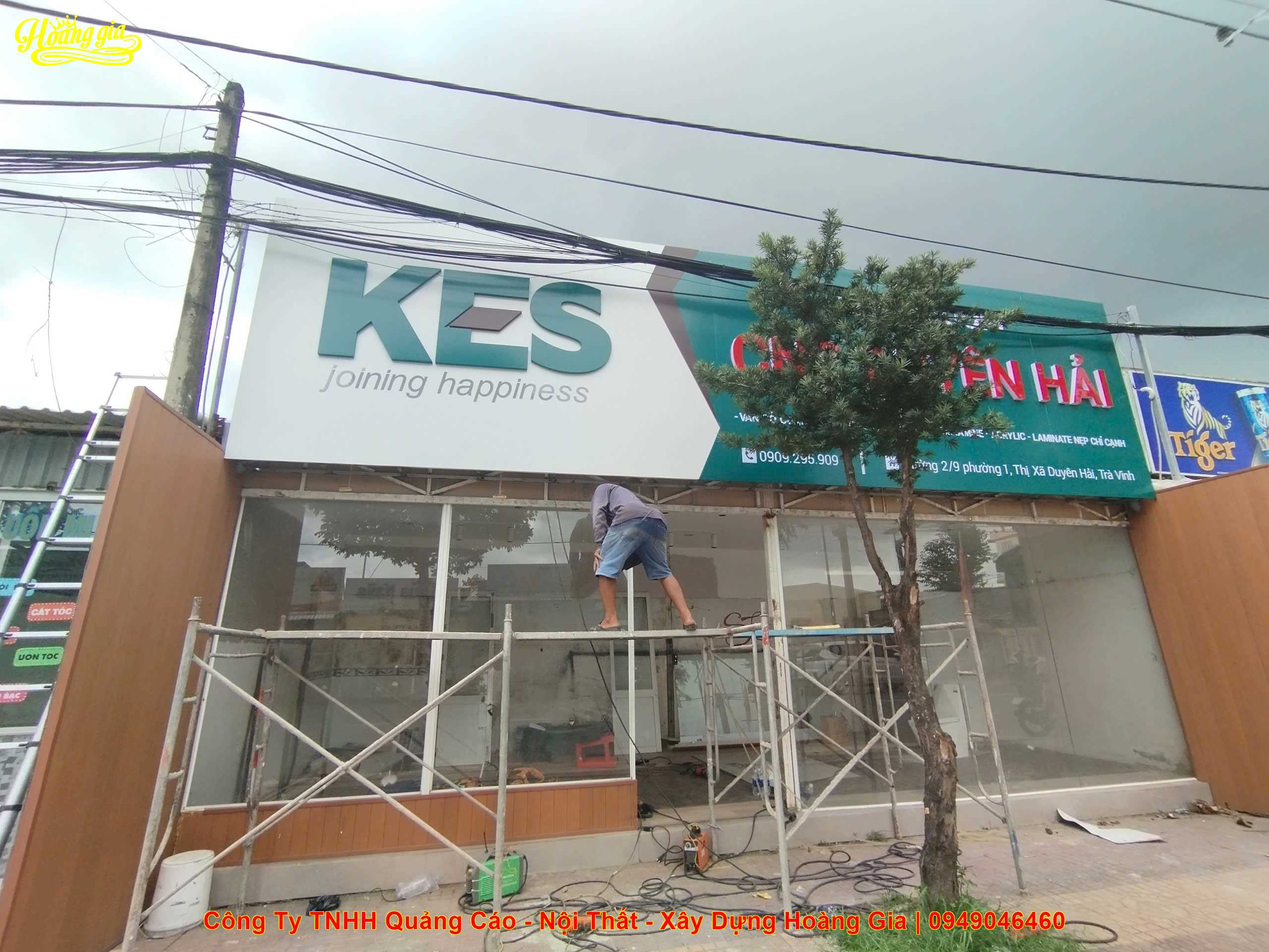 thi công bảng hiệu tài trợ hệ thống phân phối ván gỗ công nghiệp KES các tỉnh Tây Nam Bộ