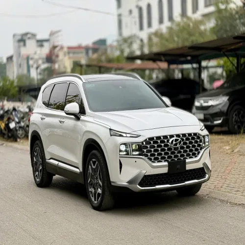 Thuê xe ô tô tự lái Quận 9 – Giải pháp di chuyển tiện lợi cùng bom car
