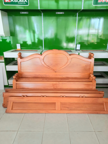 Giường gỗ 1m8x2m