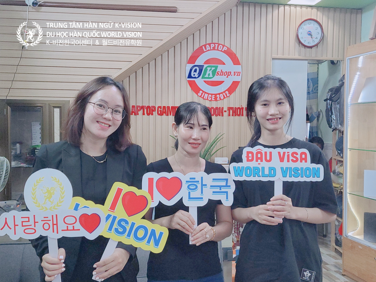 DU HỌC CÙNG WORLD VISION