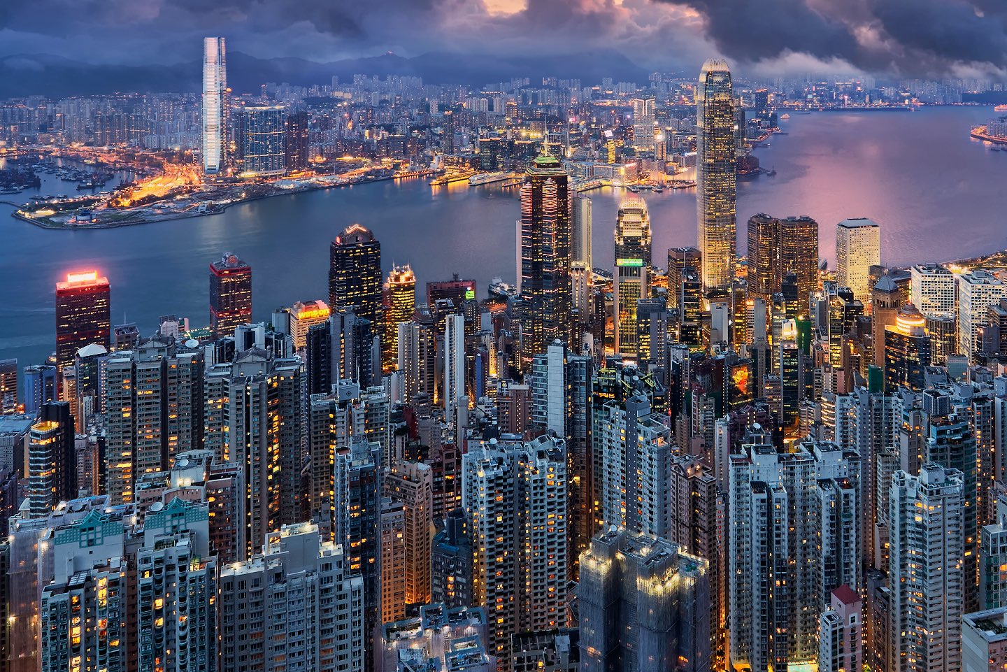 Chuyển phát nhanh hàng đi HongKong | Giá rẻ chỉ từ 112 nghìn đồng
