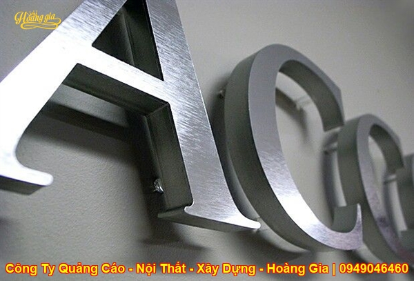 gia cong chu noi inox can tho gia xuong sang trong ben dep3