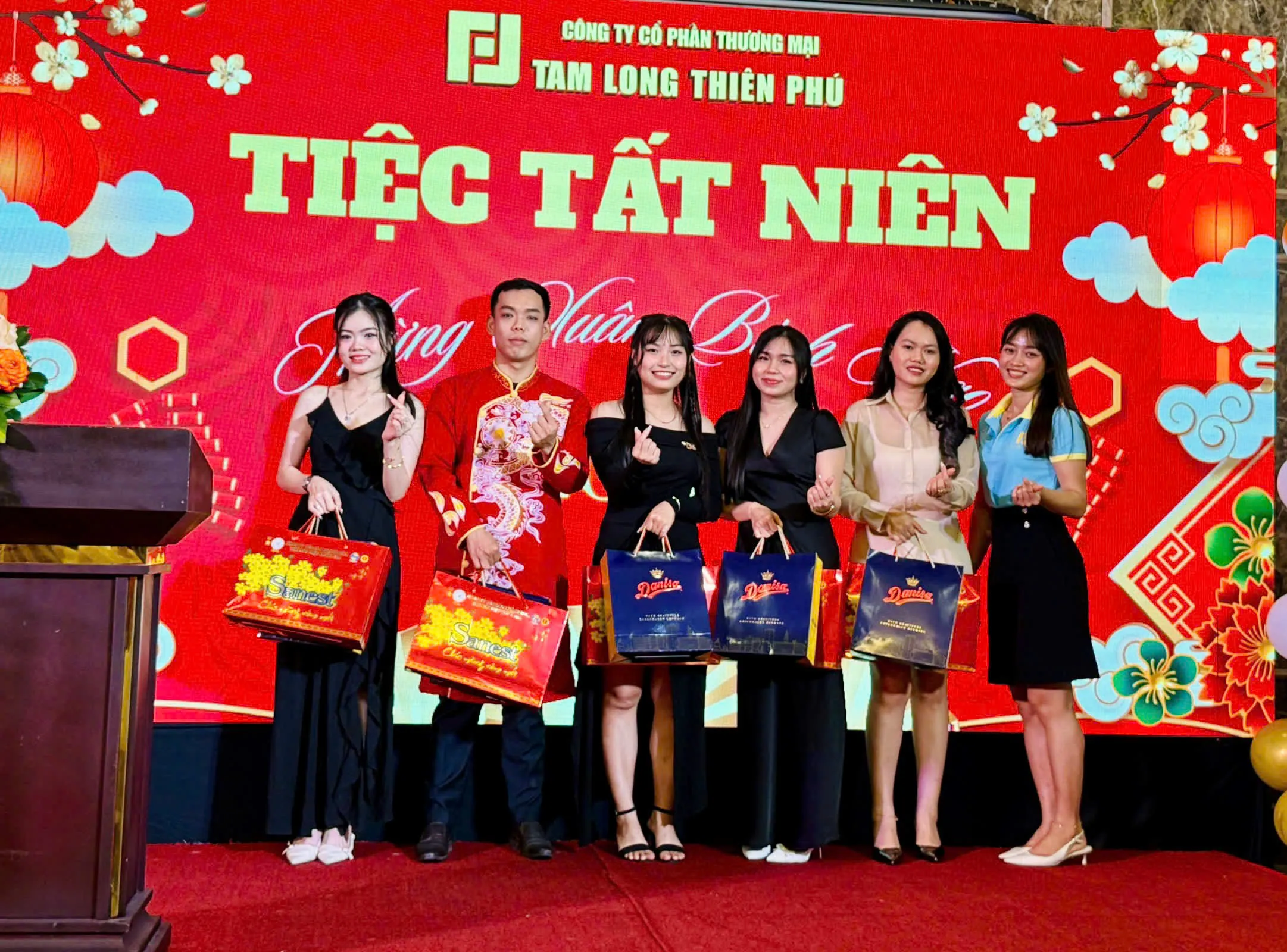 z7559430966872 8583a73be2982f29d57152a7cfc98660