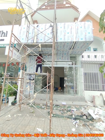 thi cong shop y pham may can tho10
