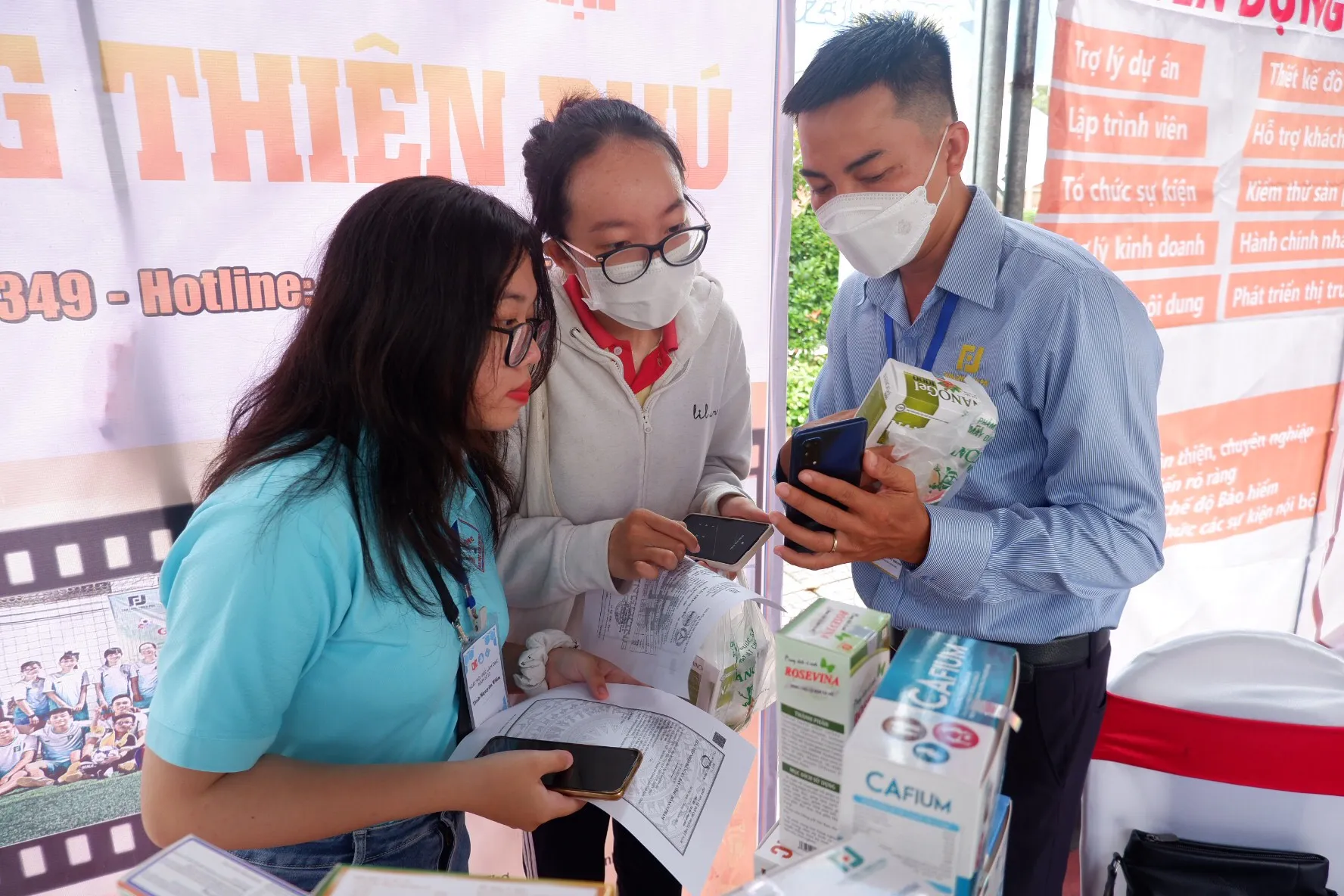 TAM LONG THIÊN PHÚ THAM GIA - NGÀY HỘI VIỆC LÀM TẠI ĐẠI HỌC NAM CẦN THƠ