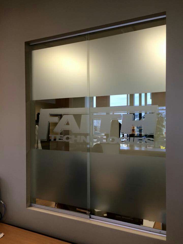 e63dced6235be4303d78aedf1f6dea0a